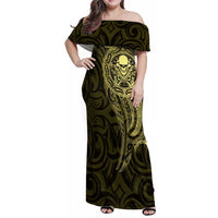 New Zealand Skull Darts Family Matching Off Shoulder Maxi Dress and Hawaiian Shirt Aotearoa Maori Chest Tattoo Stylized Gold LT14 Mom's Dress Gold - Polynesian Pride