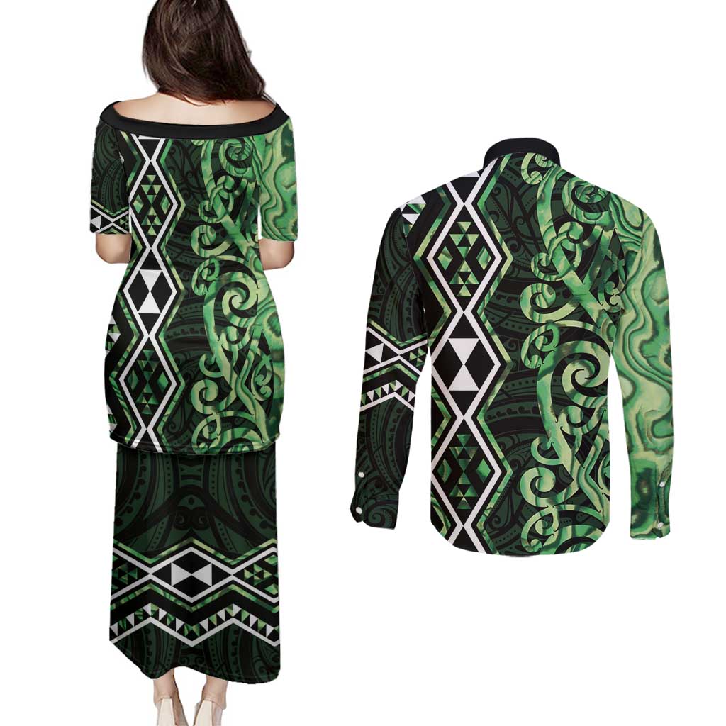Green Aotearoa Couples Matching Puletasi and Long Sleeve Button Shirt Taniko Motifs With Paua Shell Kowhaiwhai LT14 - Polynesian Pride