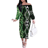 Green Aotearoa Family Matching Off The Shoulder Long Sleeve Dress and Hawaiian Shirt Taniko Motifs With Paua Shell Kowhaiwhai LT14 Mom's Dress Green - Polynesian Pride