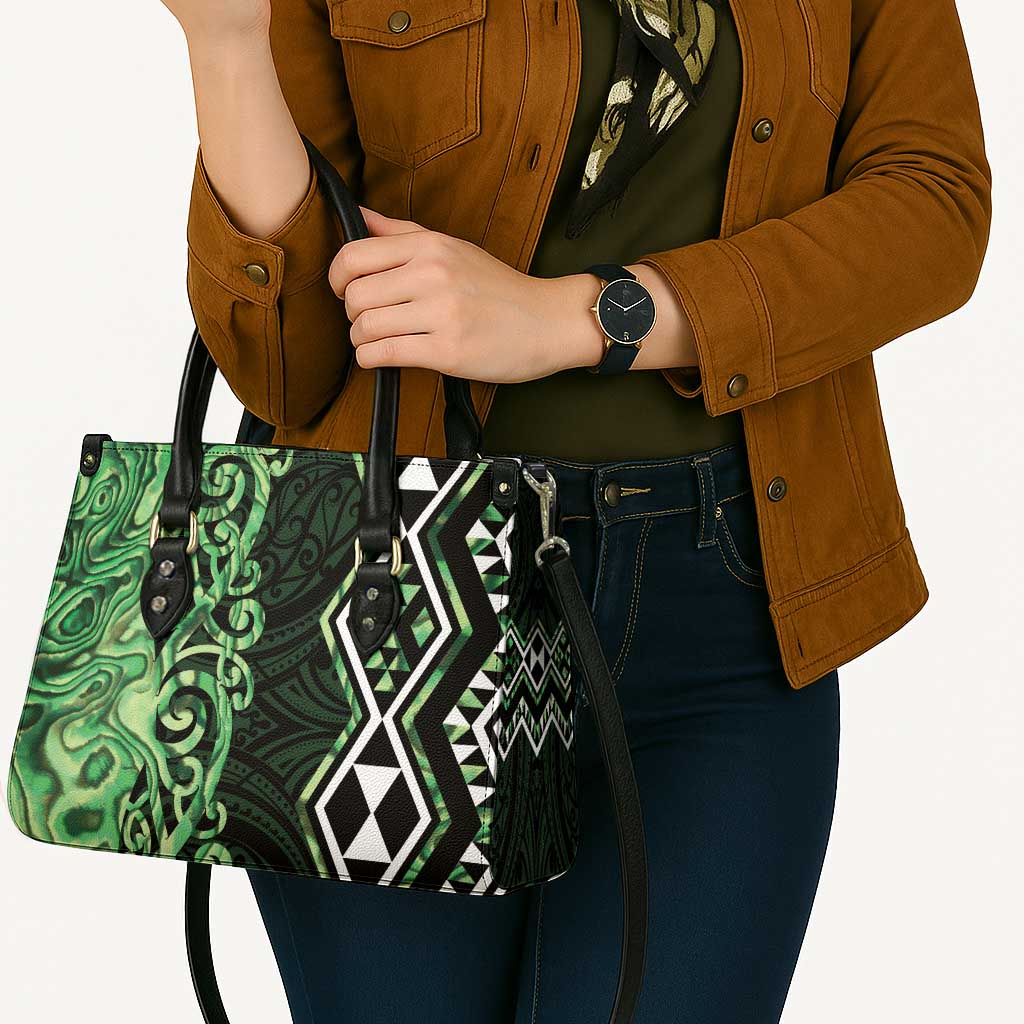 Green Aotearoa Leather Bag Taniko Motifs With Paua Shell Kowhaiwhai - Polynesian Pride