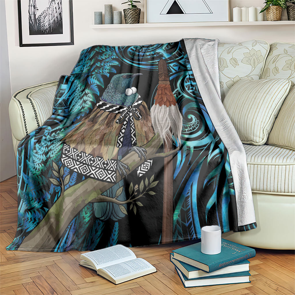 New Zealand Tui Bird Taiaha Blanket Maori Weapon Paua Shell Mix Silver Fern
