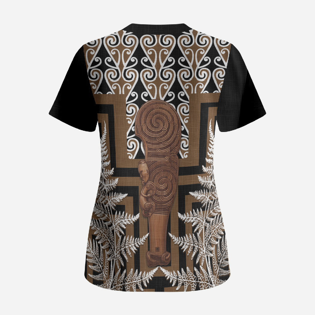Wahaika New Zealand Scrub Top Maori Weapon Kowhaiwhai Fern Poutama Motifs