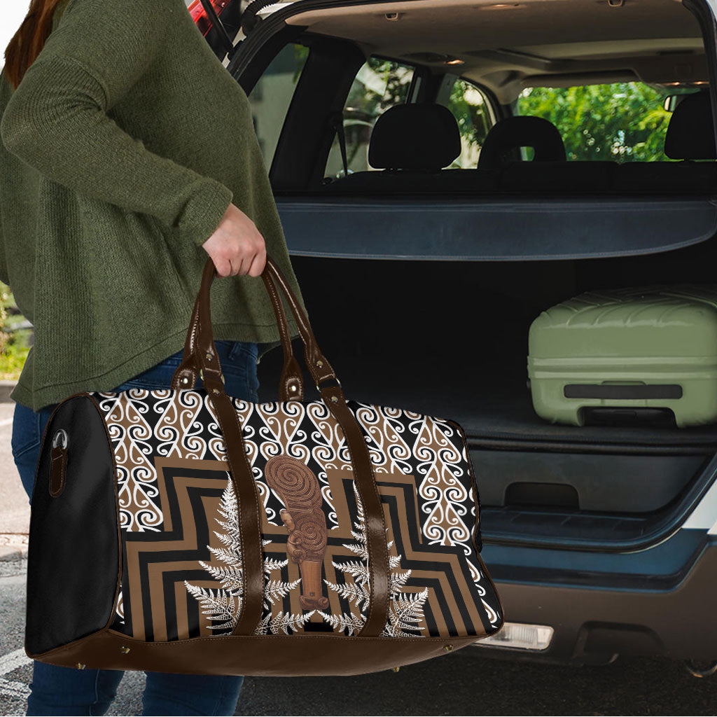 Wahaika New Zealand Travel Bag Maori Weapon Kowhaiwhai Fern Poutama Motifs