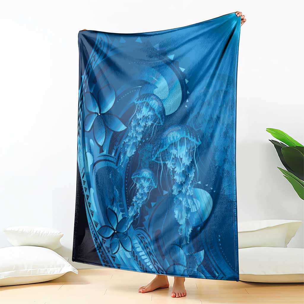 Blue Gradient Polynesia Jellyfish Blanket Plumeria Polynesian Tattoo Glowing Vibes