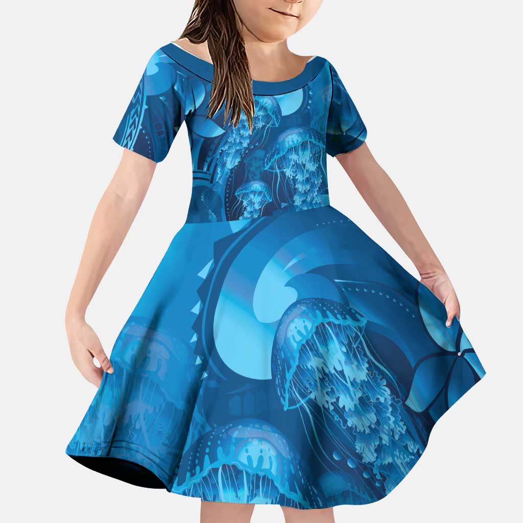 Blue Gradient Polynesia Jellyfish Family Matching Short Sleeve Bodycon Dress and Hawaiian Shirt Plumeria Polynesian Tattoo Glowing Vibes LT14 Daughter's Dress Blue - Polynesian Pride