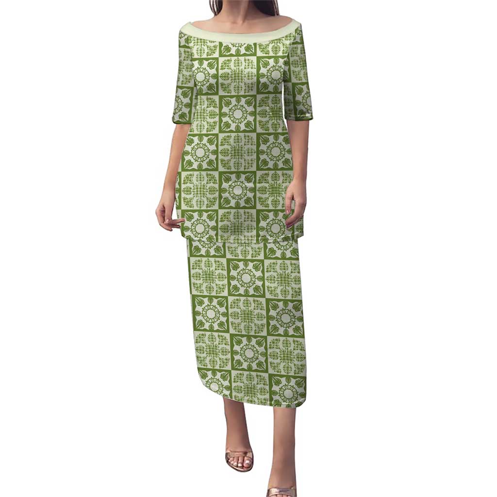 Omaomao Palaka Quilt Hawaii Family Matching Puletasi and Hawaiian Shirt Hawaiian Tropical Monstera Sea Turtle LT14 Mom's Dress Green - Polynesian Pride