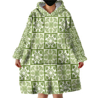 Omaomao Palaka Quilt Hawaii Wearable Blanket Hoodie Hawaiian Tropical Monstera Sea Turtle LT14 - Polynesian Pride