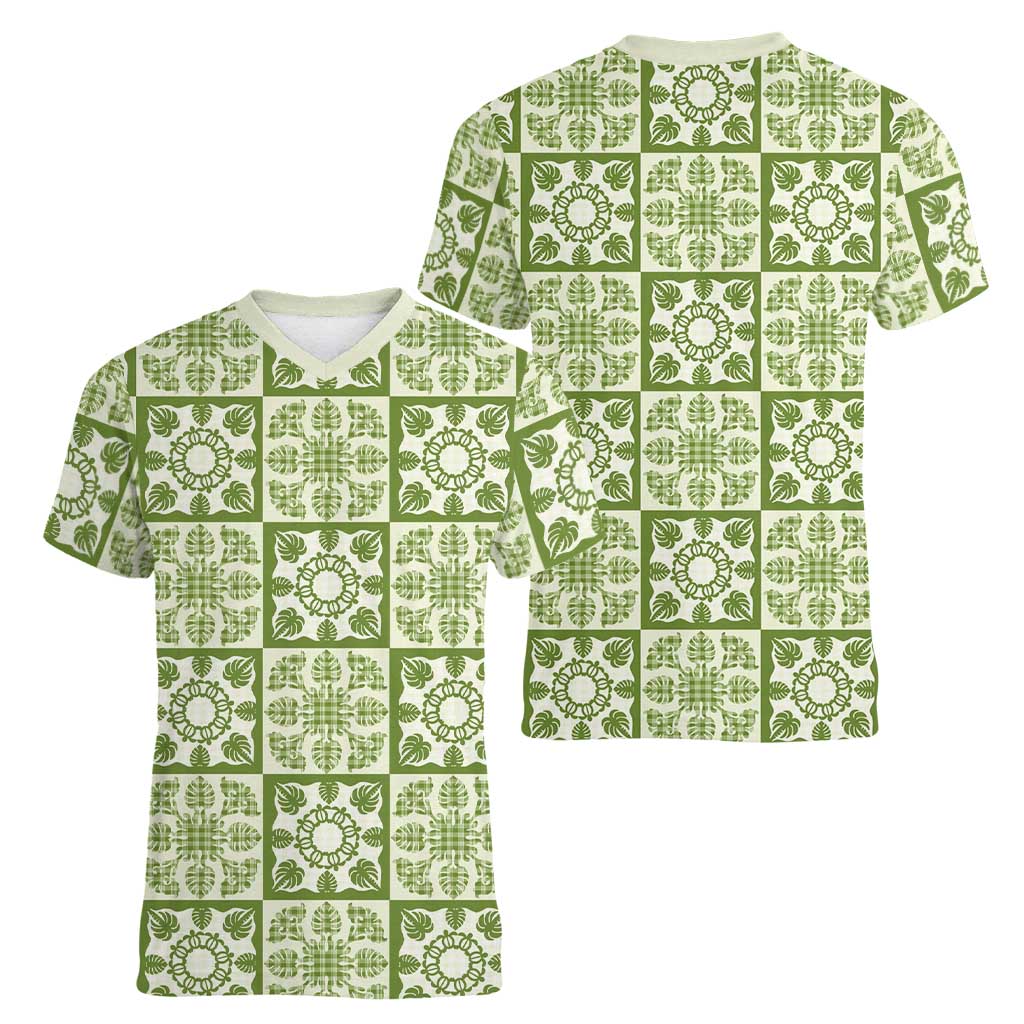 Omaomao Palaka Quilt Hawaii Women V-Neck T-Shirt Hawaiian Tropical Monstera Sea Turtle LT14 - Polynesian Pride