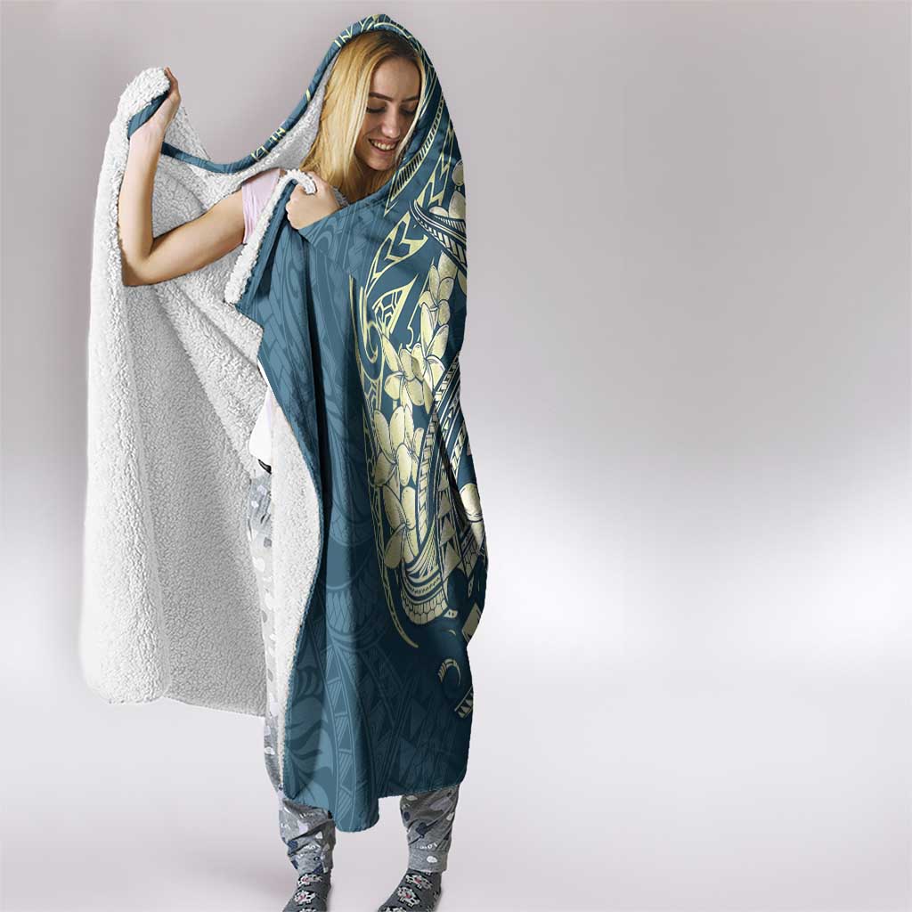 Cyan Polynesia Hammerhead Shark Tattoo With Plumeria Lei Hooded Blanket