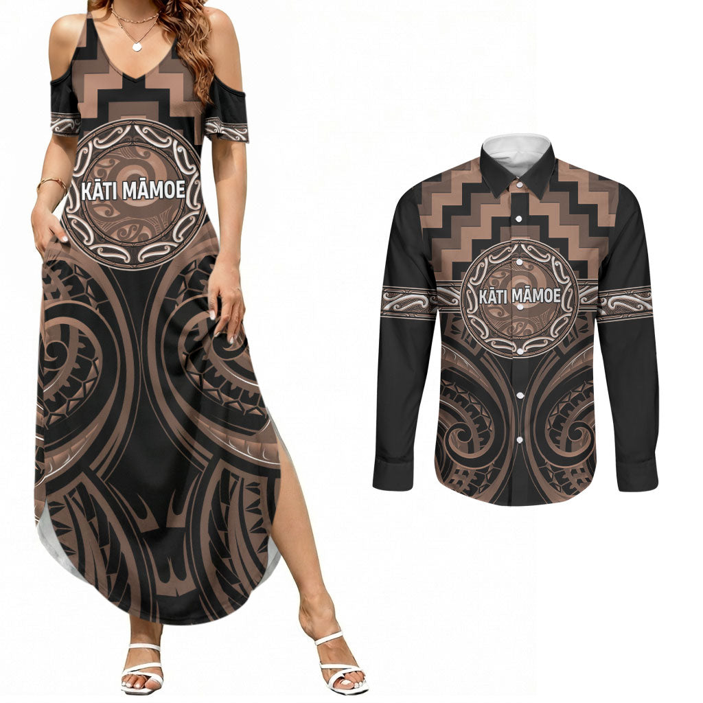 Aotearoa Kati Mamoe Personalised Couples Matching Summer Maxi Dress and Long Sleeve Button Shirt Maori Iwi Poutama Puhoro Tattoo LT14 Brown - Polynesian Pride