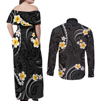 Black And Gray Couples Matching Off Shoulder Maxi Dress and Long Sleeve Button Shirt Curves Polynesian Tattoo Mix Plumeria Flowers LT14 - Polynesian Pride