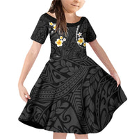 Black And Gray Family Matching Off Shoulder Short Dress and Hawaiian Shirt Curves Polynesian Tattoo Mix Plumeria Flowers LT14 Daughter's Dress Gray - Polynesian Pride
