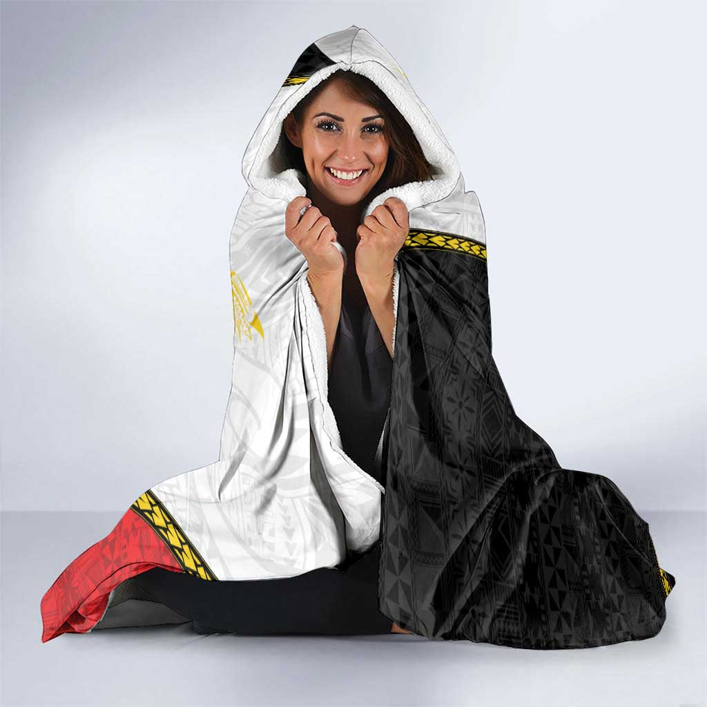 Personalised PNG Madang Provins Hooded Blanket Papua New Guinea Plumeria Melanesian Pattern LT14 - Polynesian Pride