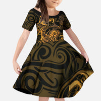 New Zealand Tuatara Family Matching Puletasi and Hawaiian Shirt Aotearoa Maori Clematis Flowers - Gold LT14 Daughter's Dress Gold - Polynesian Pride