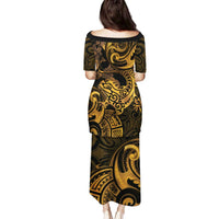 New Zealand Tuatara Family Matching Puletasi and Hawaiian Shirt Aotearoa Maori Clematis Flowers - Gold LT14 - Polynesian Pride