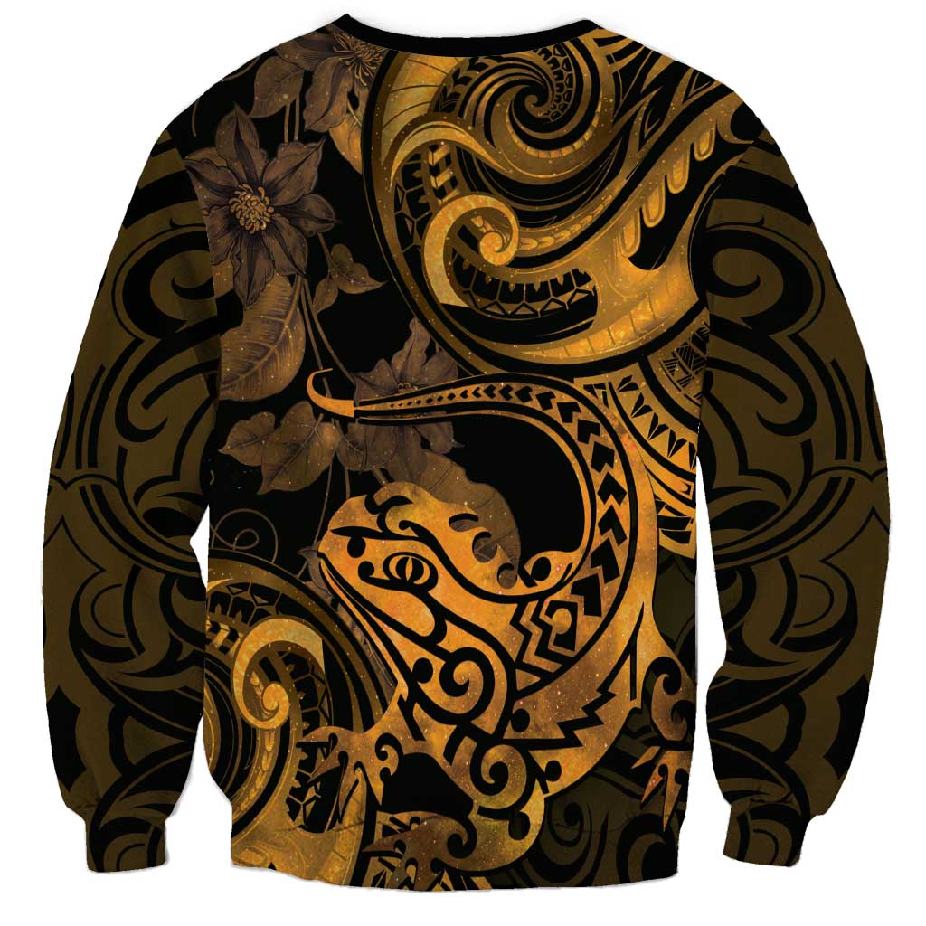 New Zealand Tuatara Sweatshirt Aotearoa Maori Clematis Flowers - Gold
