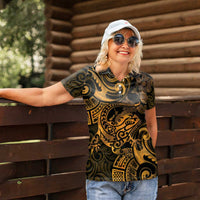 New Zealand Tuatara Women Polo Shirt Aotearoa Maori Clematis Flowers - Gold LT14 - Polynesian Pride