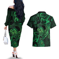New Zealand Tuatara Couples Matching Off The Shoulder Long Sleeve Dress and Hawaiian Shirt Aotearoa Maori Clematis Flowers - Green LT14 - Polynesian Pride