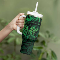 New Zealand Tuatara Tumbler With Handle Aotearoa Maori Clematis Flowers - Green LT14 - Polynesian Pride