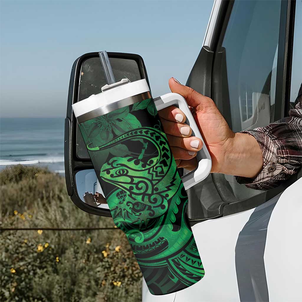 New Zealand Tuatara Tumbler With Handle Aotearoa Maori Clematis Flowers - Green LT14 - Polynesian Pride