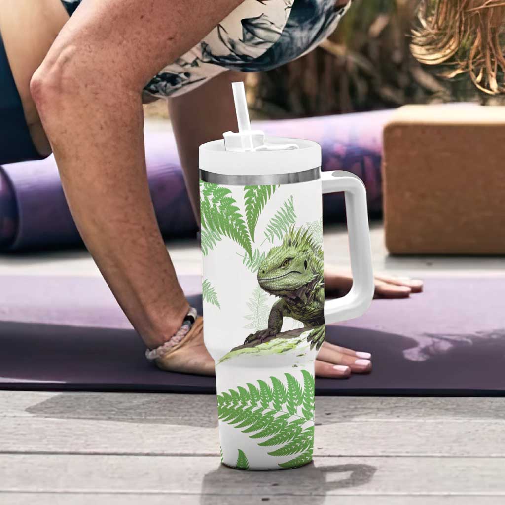 Green New Zealand Tuatara Tumbler With Handle Aotearoa Sphenodon Punctatus Silver Fern LT14 - Polynesian Pride