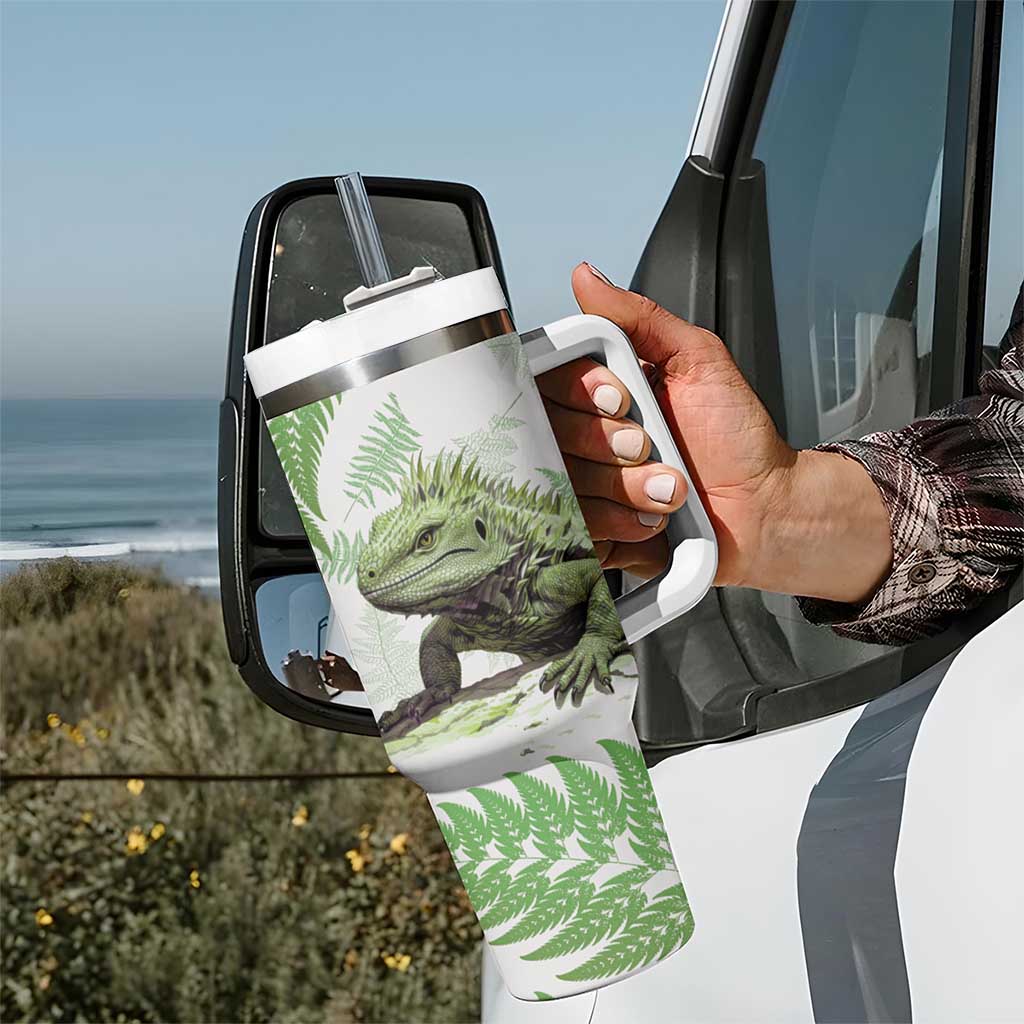 Green New Zealand Tuatara Tumbler With Handle Aotearoa Sphenodon Punctatus Silver Fern LT14 - Polynesian Pride