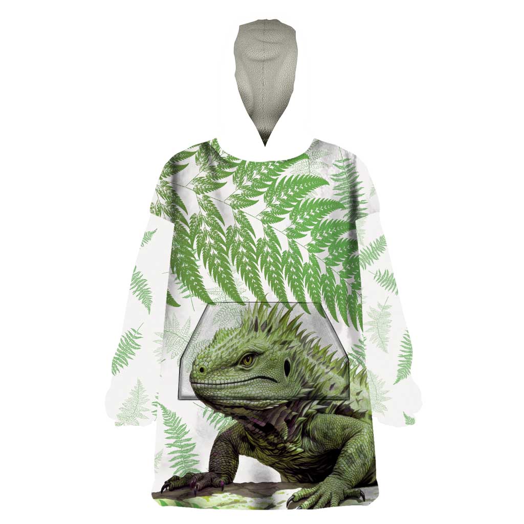 Green New Zealand Tuatara Wearable Blanket Hoodie Aotearoa Sphenodon Punctatus Silver Fern LT14 One Size Green - Polynesian Pride