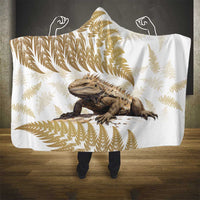 Gold New Zealand Tuatara Hooded Blanket Aotearoa Sphenodon Punctatus Silver Fern LT14 - Polynesian Pride