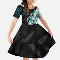 Proud Aotearoa Family Matching Summer Maxi Dress and Hawaiian Shirt Maori Silver Fern Mix Paua Shell Pattern LT14 Daughter's Dress Black - Polynesian Pride