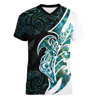 Proud Aotearoa Women V-Neck T-Shirt Maori Silver Fern Mix Paua Shell Pattern LT14 Female Black - Polynesian Pride