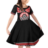 Aotearoa Toitu Te Tiriti Family Matching Off Shoulder Short Dress and Hawaiian Shirt Haka Tiki Honour The Treaty LT14 Daughter's Dress Black - Polynesian Pride