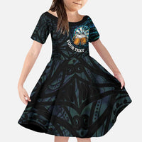Personalized New Zealand Darts Beer Family Matching Puletasi and Hawaiian Shirt Paua Shell Aotearoa Maori Tattoo LT14 Daughter's Dress Black - Polynesian Pride