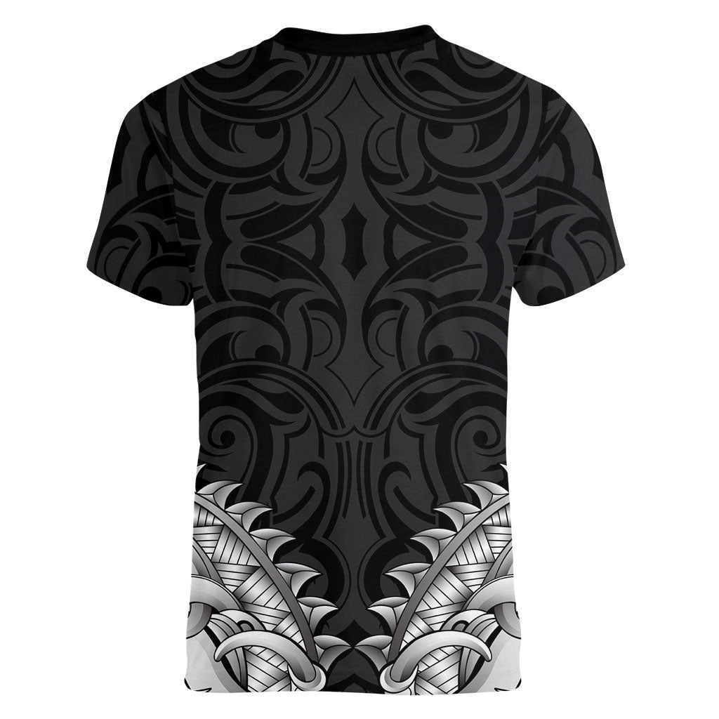 New Zealand Ta Moko Women V-Neck T-Shirt Aotearoa Maori Chest Tattoo Black