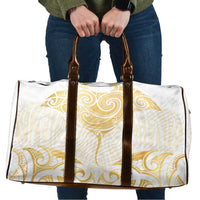 Gold White New Zealand Manta Ray Travel Bag Aotearoa Maori Haehae LT14 White - Polynesian Pride