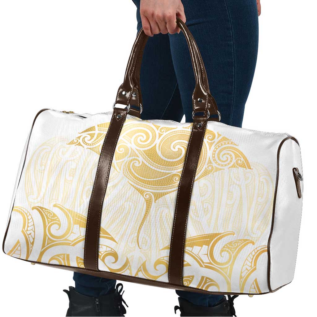 Gold White New Zealand Manta Ray Travel Bag Aotearoa Maori Haehae LT14 - Polynesian Pride