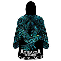 New Zealand Sulphur-crested Cockatoo Wearable Blanket Hoodie Aotearoa Maori Mix Paua Shell LT14 - Polynesian Pride