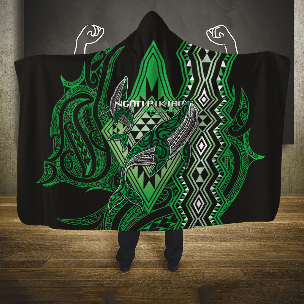Aotearoa Iwi Ngati Pikiao Hooded Blanket NZ Maori Humpback Whale Taniko Motifs LT14 - Polynesian Pride