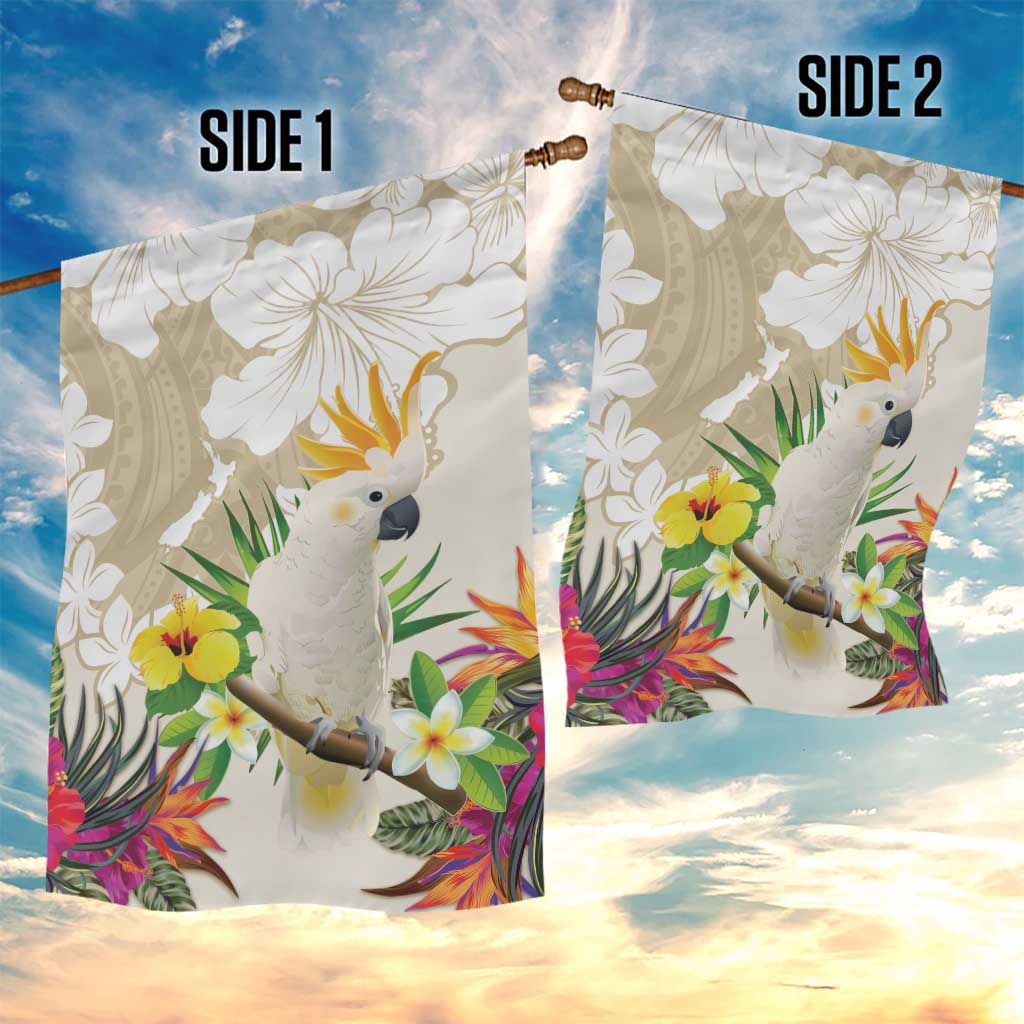 New Zealand Cacatua Galerita Garden Flag Aotearoa Cockatoo Tropical Flowers LT14 - Polynesian Pride