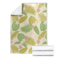 Beige Hawaii Plumeria Lei With Tropical Leaves Blanket