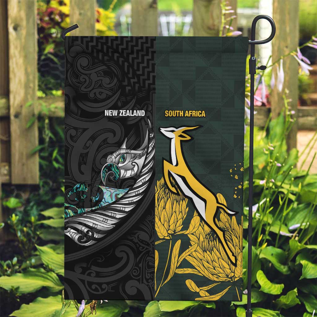 New Zealand and South Africa Rugby Garden Flag Silver Fern With Springboks LT15 Garden Flag Black - Polynesian Pride