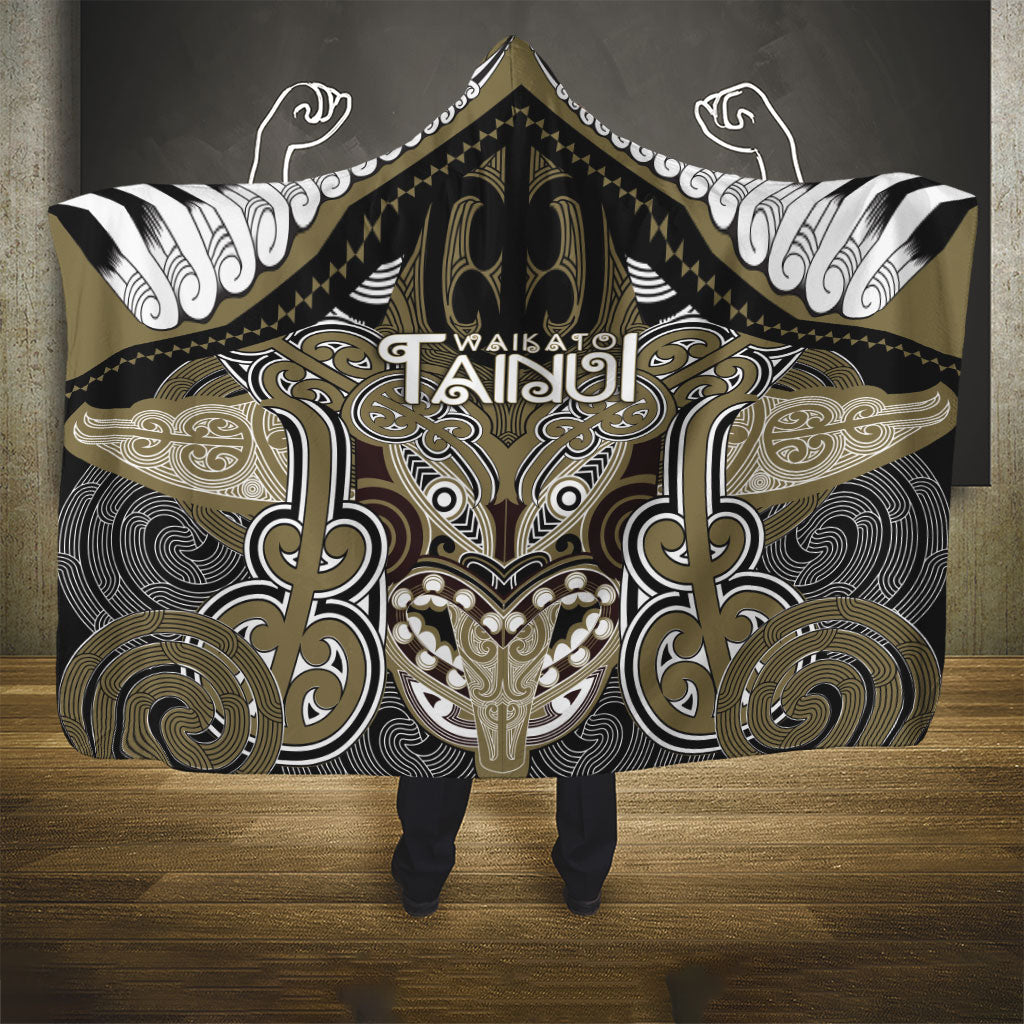 Aotearoa Iwi Waikato Tainui Hooded Blanket Maori Kowhaiwhai Pattern LT19 - Polynesian Pride