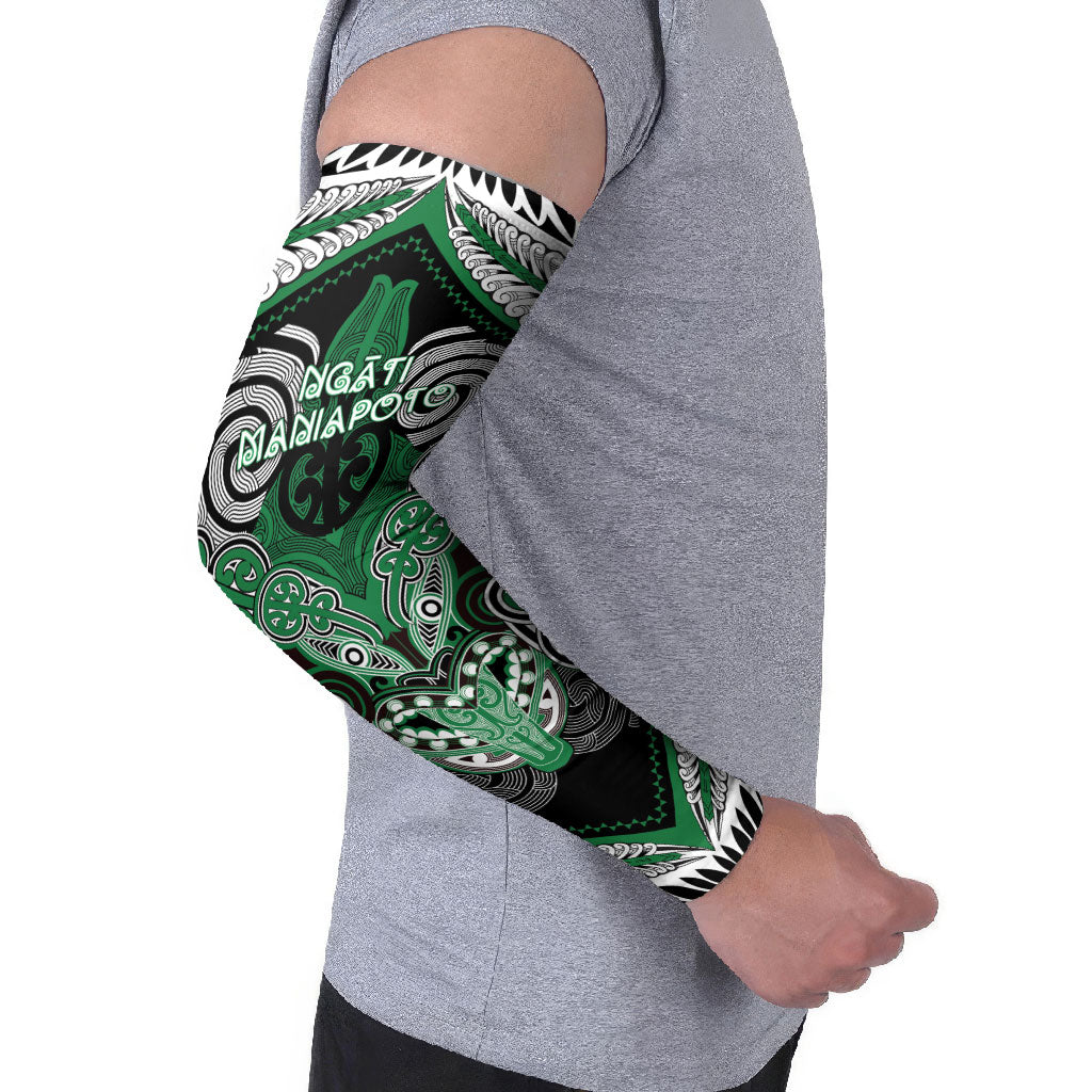 Aotearoa Iwi Ngati Maniapoto Personalised Arm Sleeves Maori Kowhaiwhai Pattern LT19 - Polynesian Pride