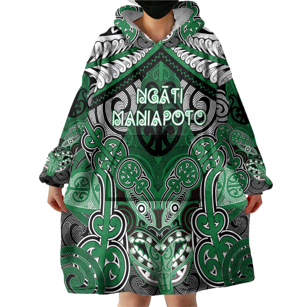Aotearoa Iwi Ngati Maniapoto Personalised Wearable Blanket Hoodie Maori Kowhaiwhai Pattern LT19 - Polynesian Pride