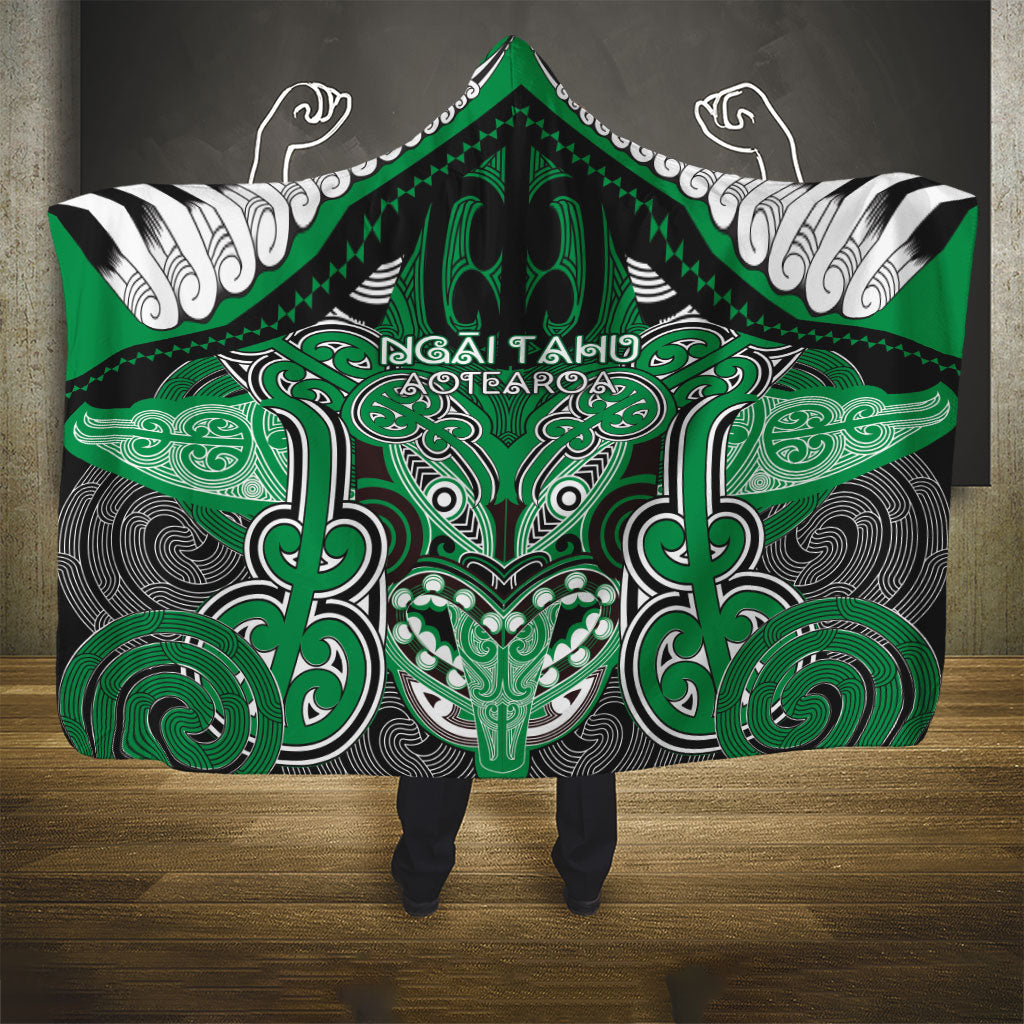 Aotearoa Iwi Ngai Tahu Hooded Blanket Maori Kowhaiwhai Pattern LT19 - Polynesian Pride