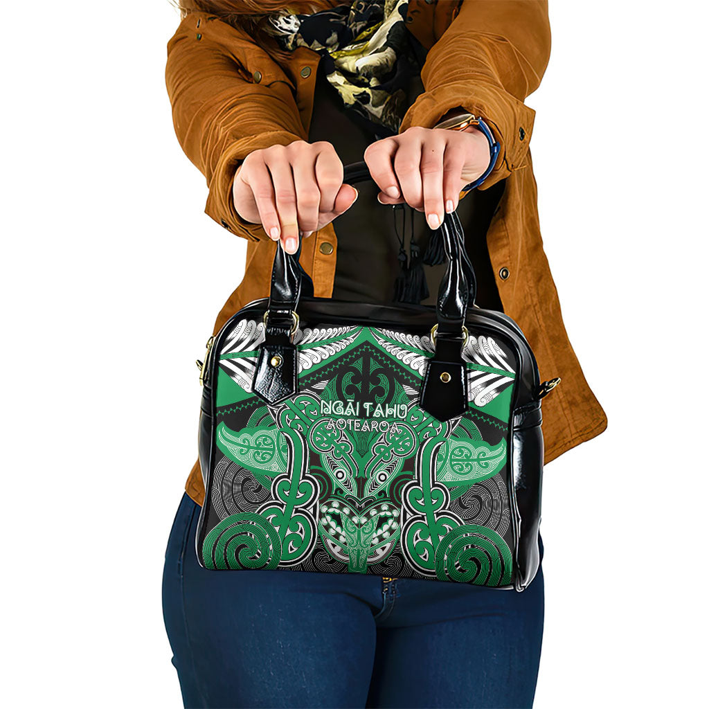 Aotearoa Iwi Ngai Tahu Shoulder Handbag Maori Kowhaiwhai Pattern LT19 One Size Green - Polynesian Pride