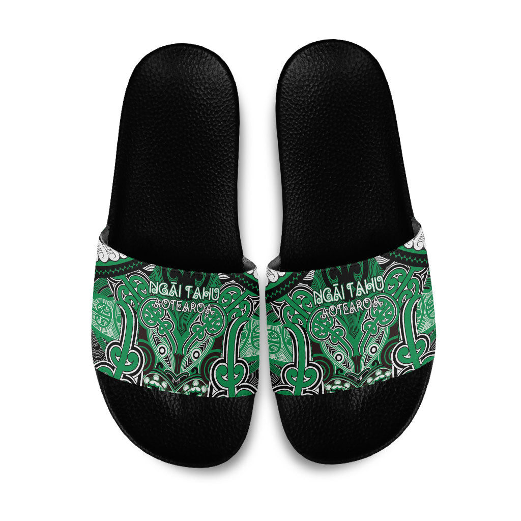 Aotearoa Iwi Ngai Tahu Slide Sandals Maori Kowhaiwhai Pattern LT19 Green - Polynesian Pride