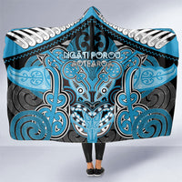 Aotearoa Iwi Ngati Porou Hooded Blanket Maori Kowhaiwhai Pattern LT19 One Size Blue - Polynesian Pride