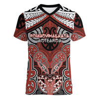 Aotearoa Iwi Rongowhakaata Personalised Women V-Neck T-Shirt Maori Kowhaiwhai Pattern LT19 Female Red - Polynesian Pride
