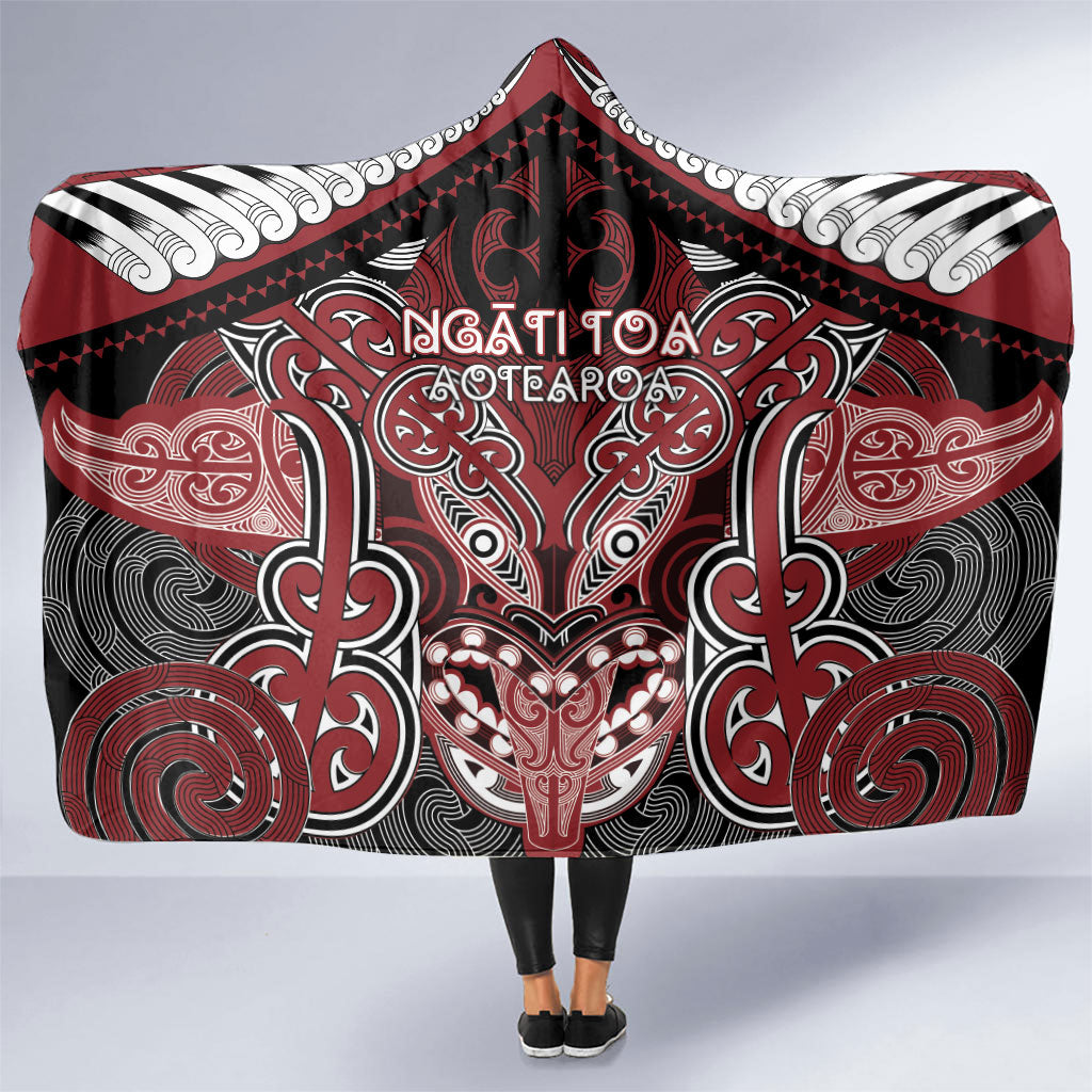 Aotearoa Iwi Ngati Toa Hooded Blanket Maori Kowhaiwhai Pattern LT19 One Size Red - Polynesian Pride