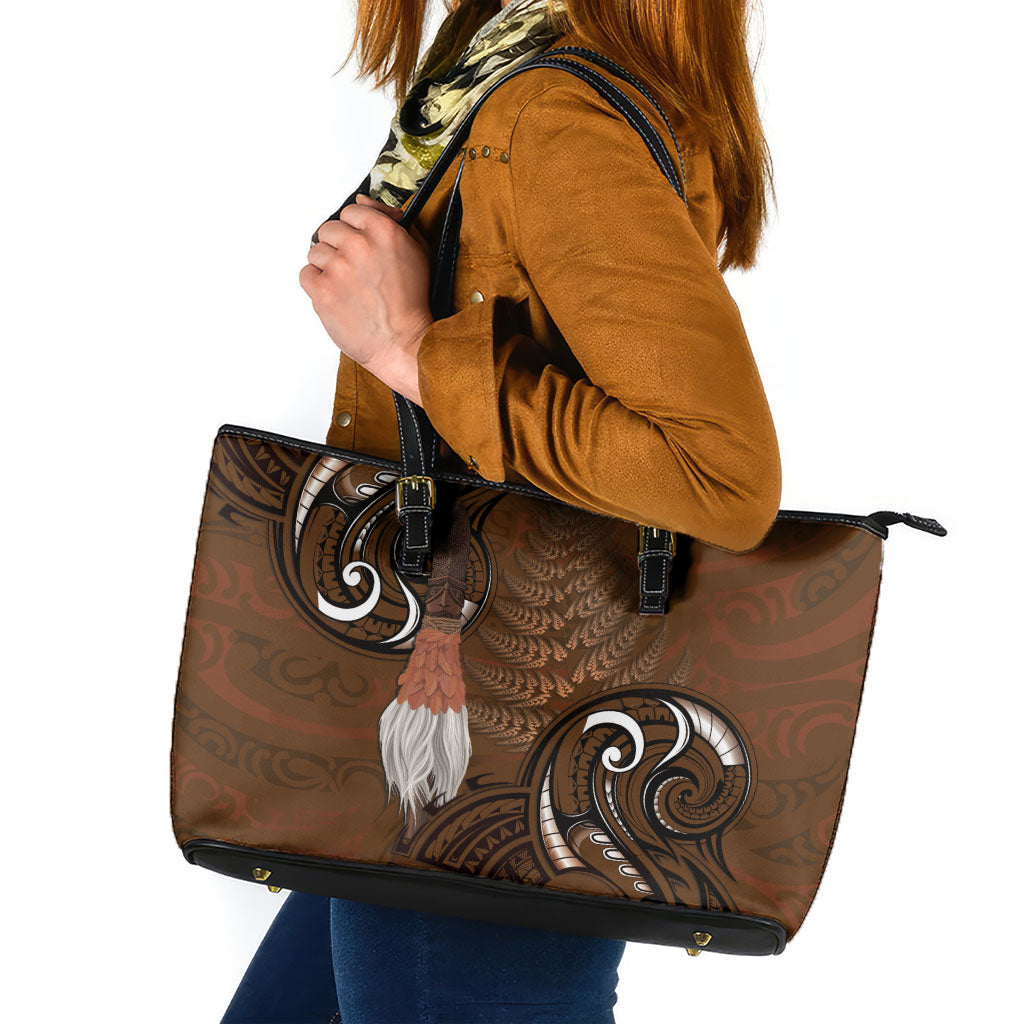 New Zealand Taiaha Leather Tote Bag Maori Weapon Silver Fern Maori Pattern LT22 Brown - Polynesian Pride